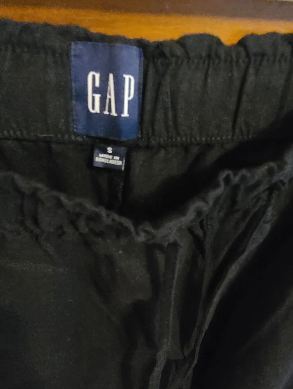 GAP Black Linen Pull-On Shorts - Casual Women's Shorts Size Small
